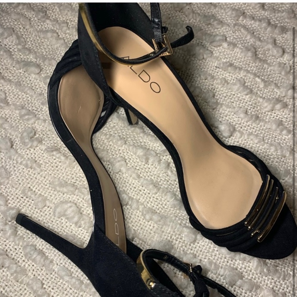 Aldo black heels